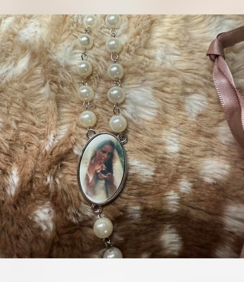 Lana rosary