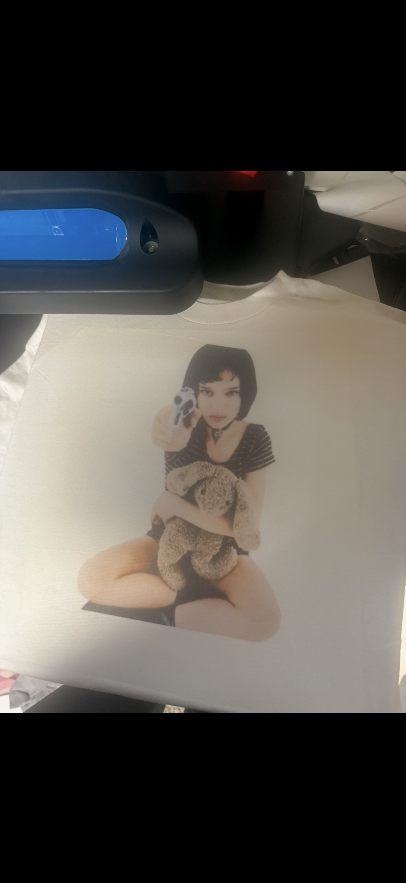 Mathilda | Leon the professional white tee